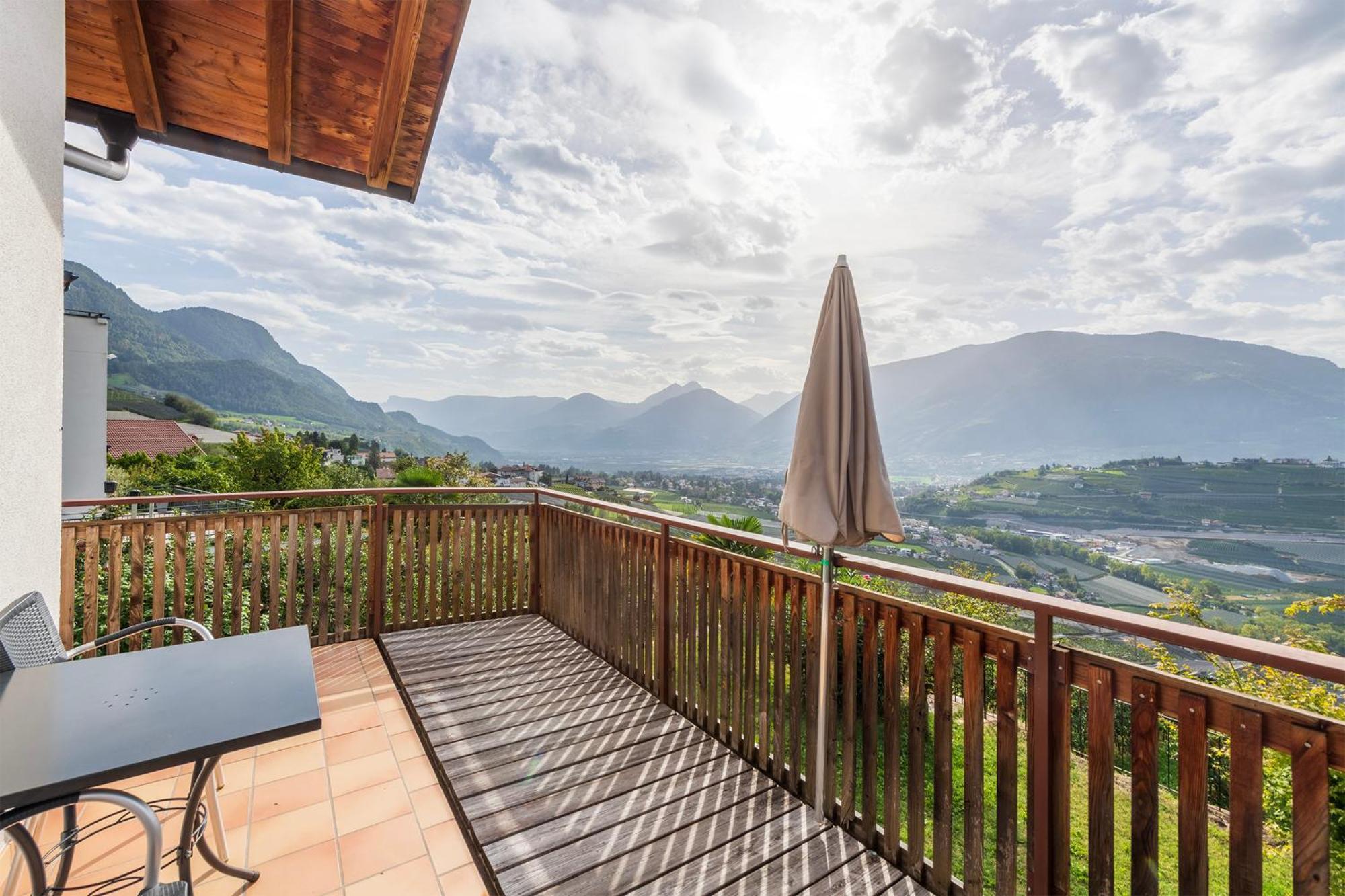 Der Blaue Reiter Aparthotel Schenna Exterior photo